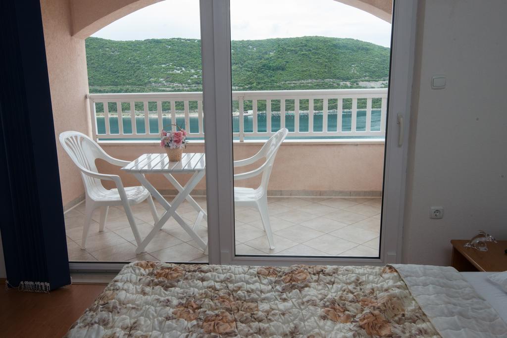 Apartments Obradovic เนอุม ภายนอก รูปภาพ